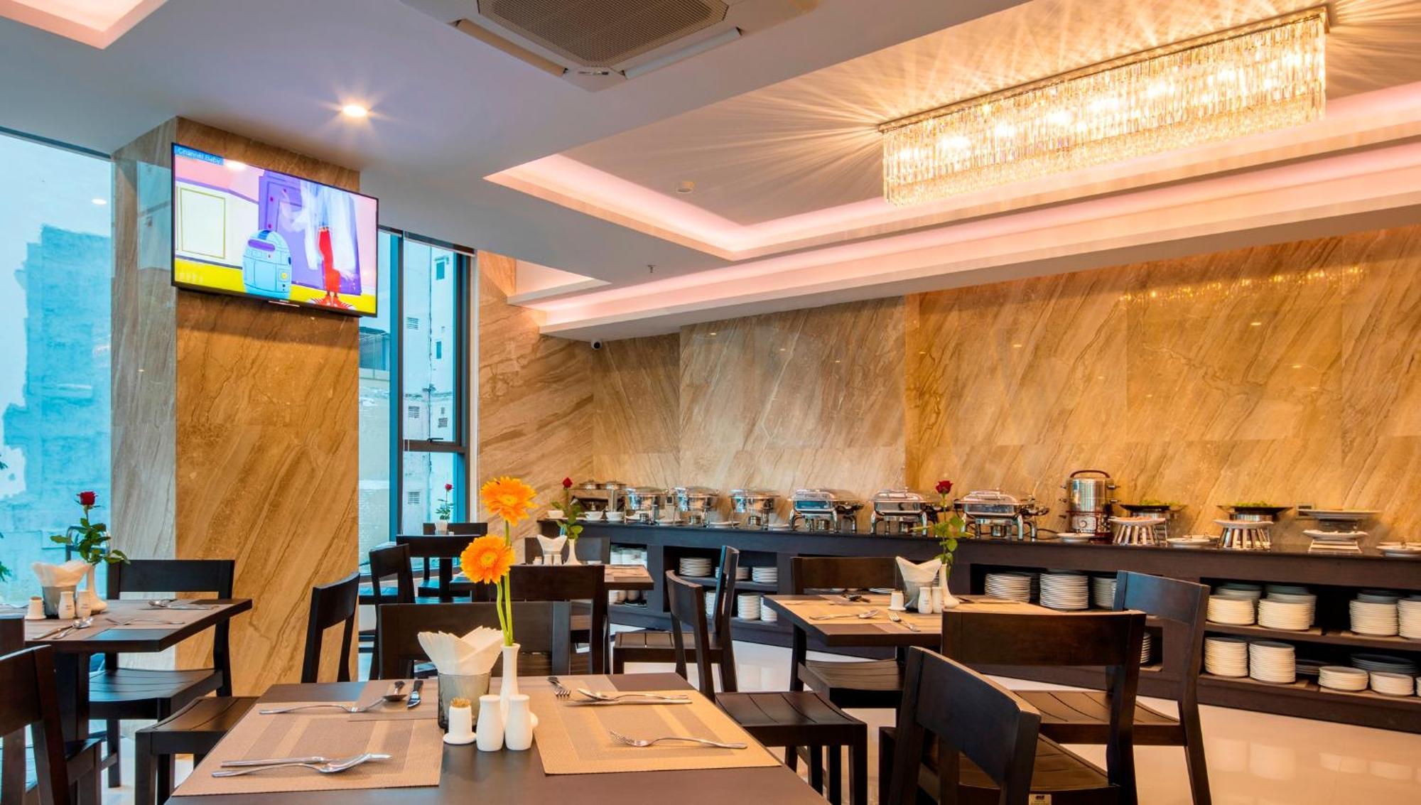 Meriton Hotel Nha Trang Luaran gambar